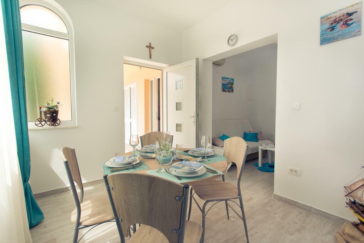 Apartments Kampanel Kaštela 外观 照片