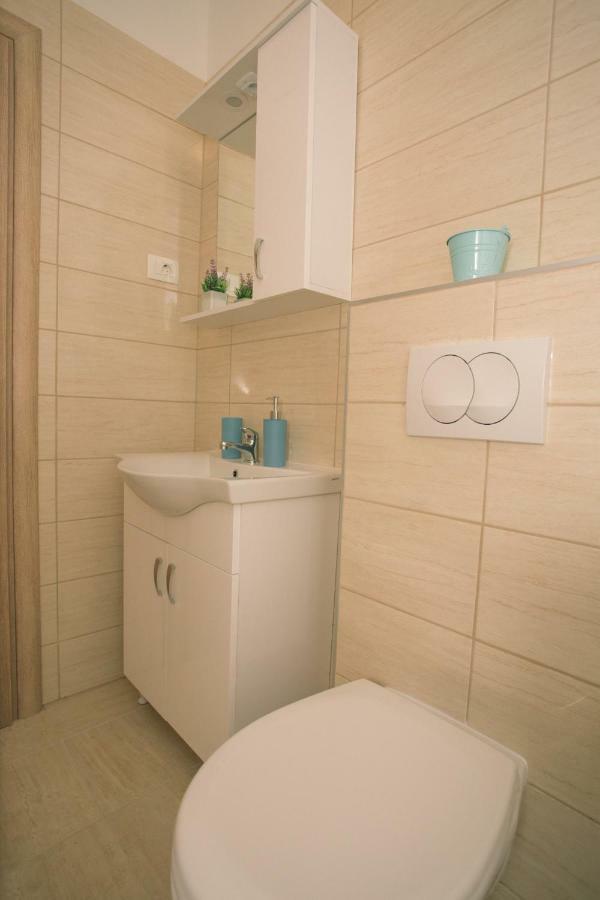 Apartments Kampanel Kaštela 外观 照片