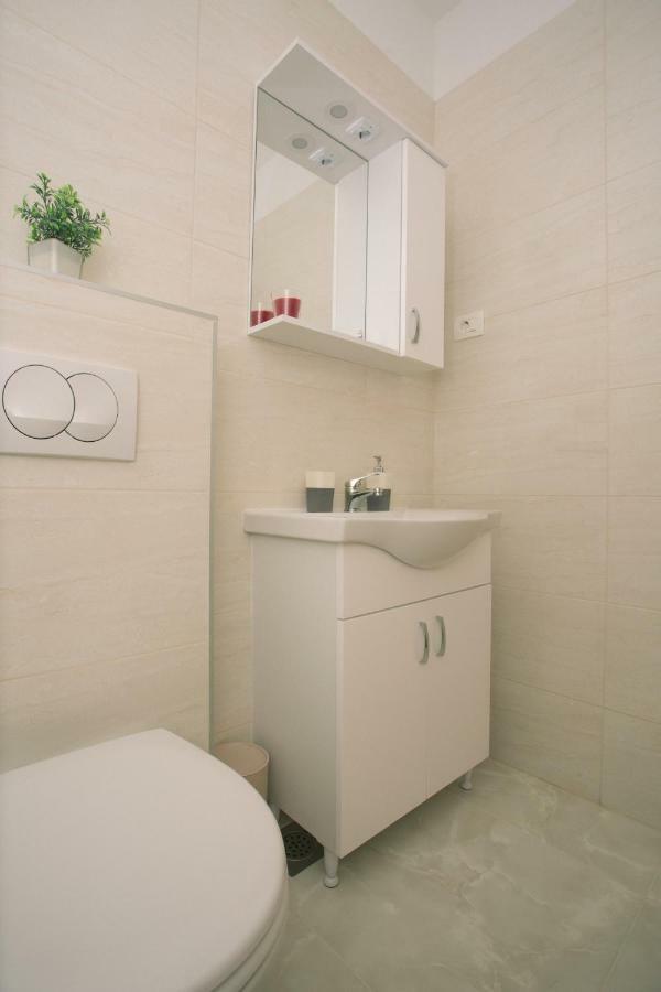 Apartments Kampanel Kaštela 外观 照片